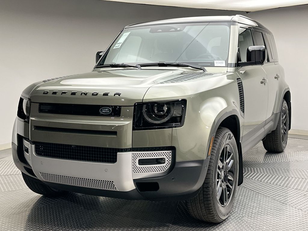 2025 Land Rover Defender 110 -
                  Englewood, NJ