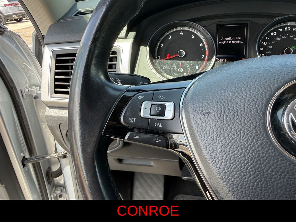 2018 Volkswagen Atlas 3.6L V6 SE Silver at Community Honda