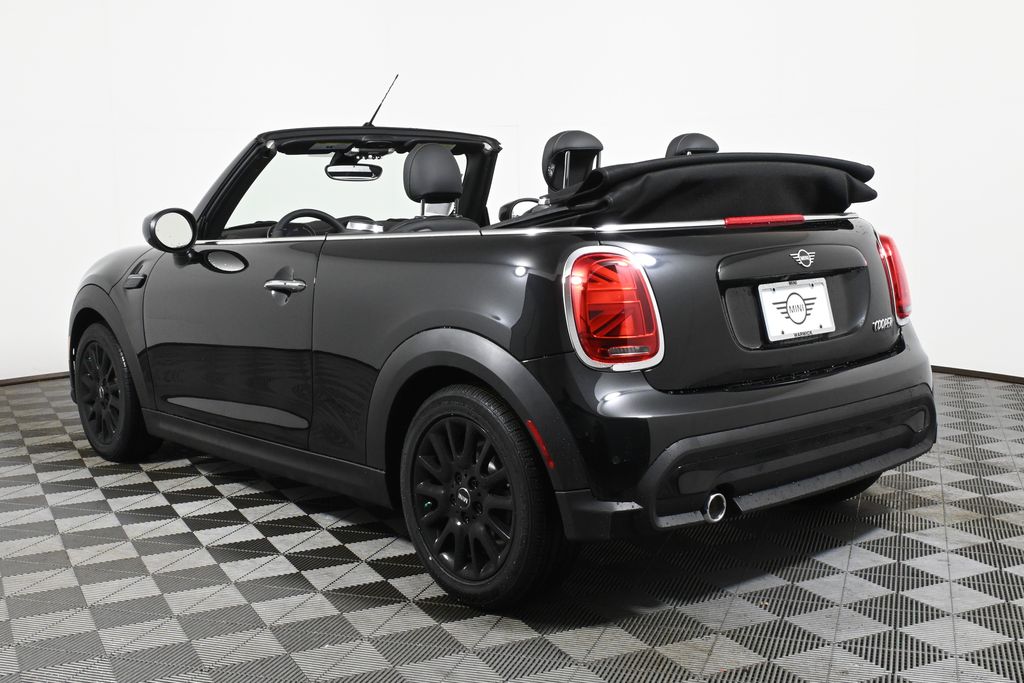 2024 MINI Cooper S 13