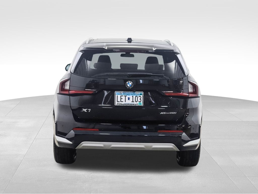 Thumbnail: 2023 BMW X1 - 4