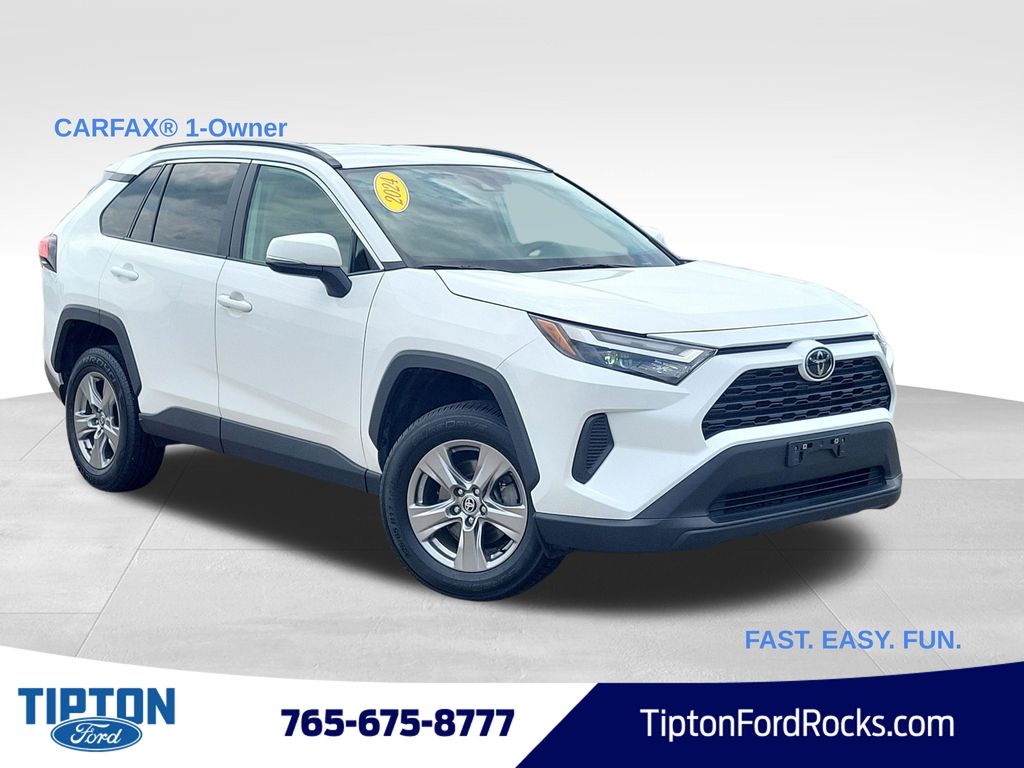 2024 Toyota RAV4 XLE FWD
