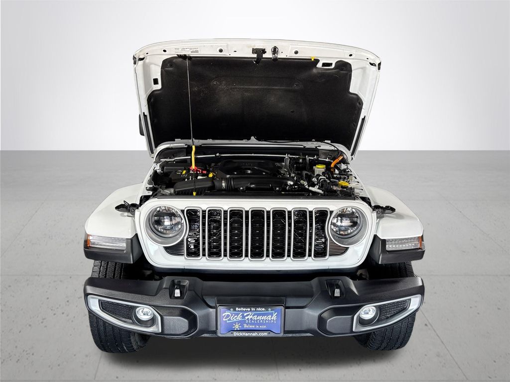 2025 Jeep Wrangler Sahara 4xe