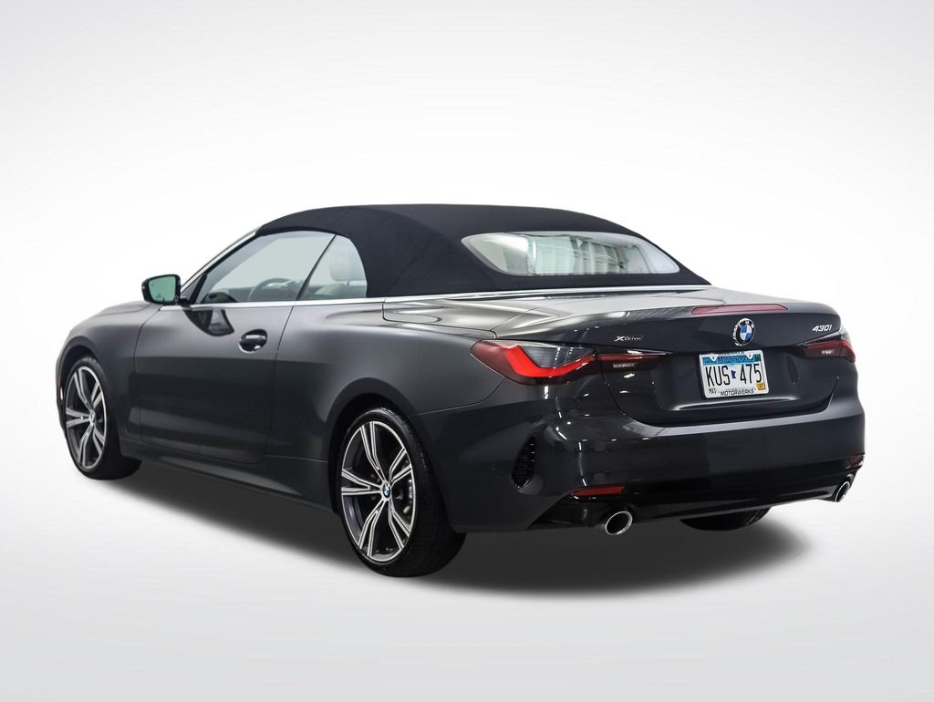 Thumbnail: 2024 BMW 4 Series - 3