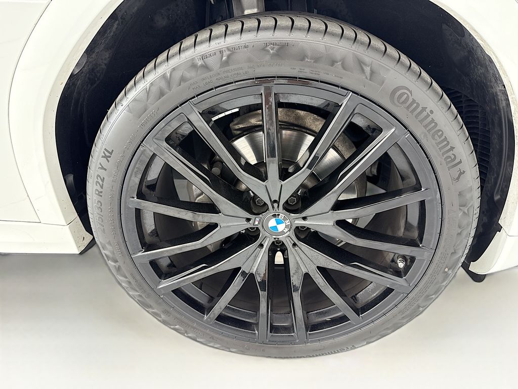 Thumbnail: 2023 BMW X6 - 31