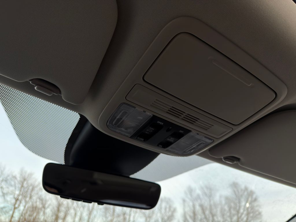 Thumbnail: 2026 Honda Odyssey - 14