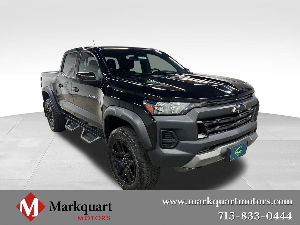 Black 2023 Chevrolet Colorado Pickup Truck Four-Wheel Drive 8-Speed Automatic