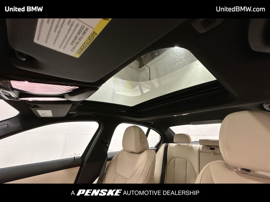 Thumbnail: 2026 BMW 3 Series - 20