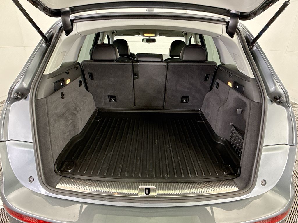 Thumbnail: 2016 Audi Q5 - 27