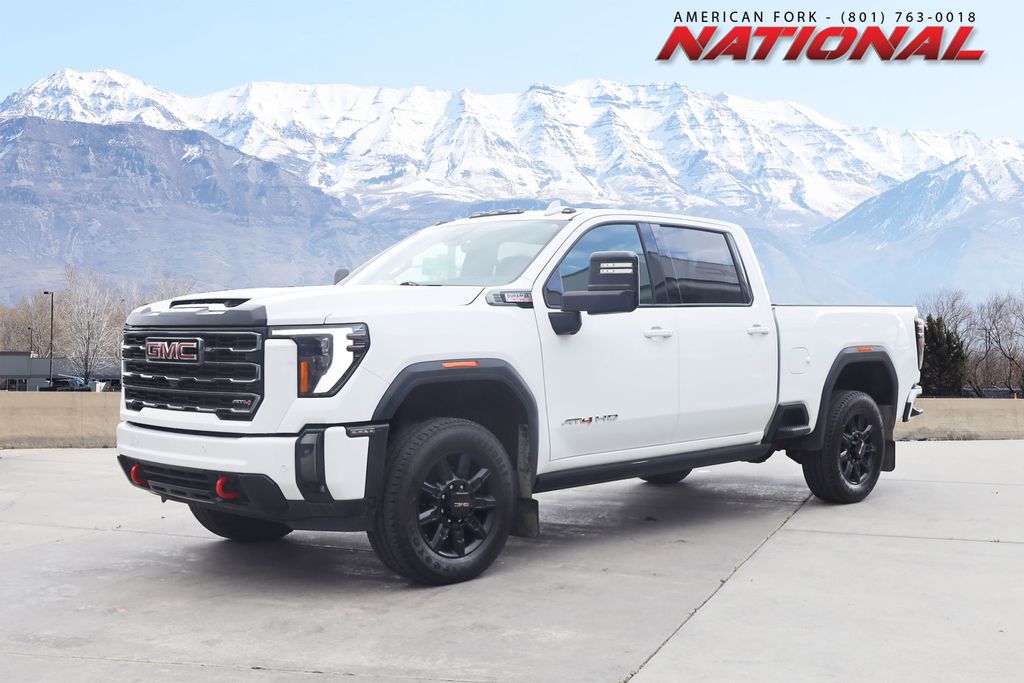 Summit White 2024 GMC Sierra 3500HD AT4 Crew Cab 4WD Pickup Truck Four-Wheel Drive Automatic