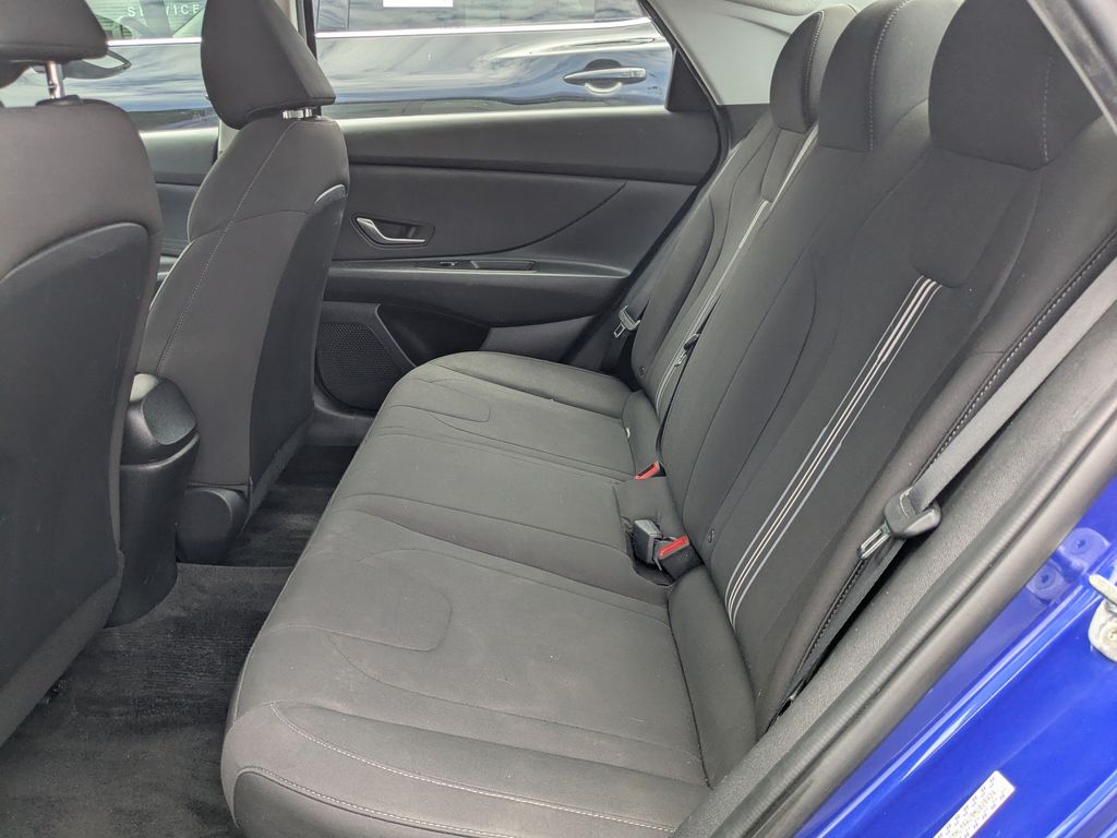 2022 Hyundai Elantra Hybrid Blue