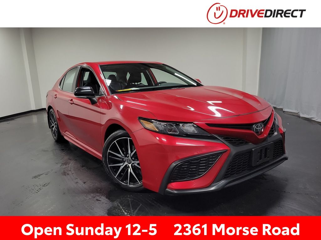 2023 Toyota Camry SE AWD