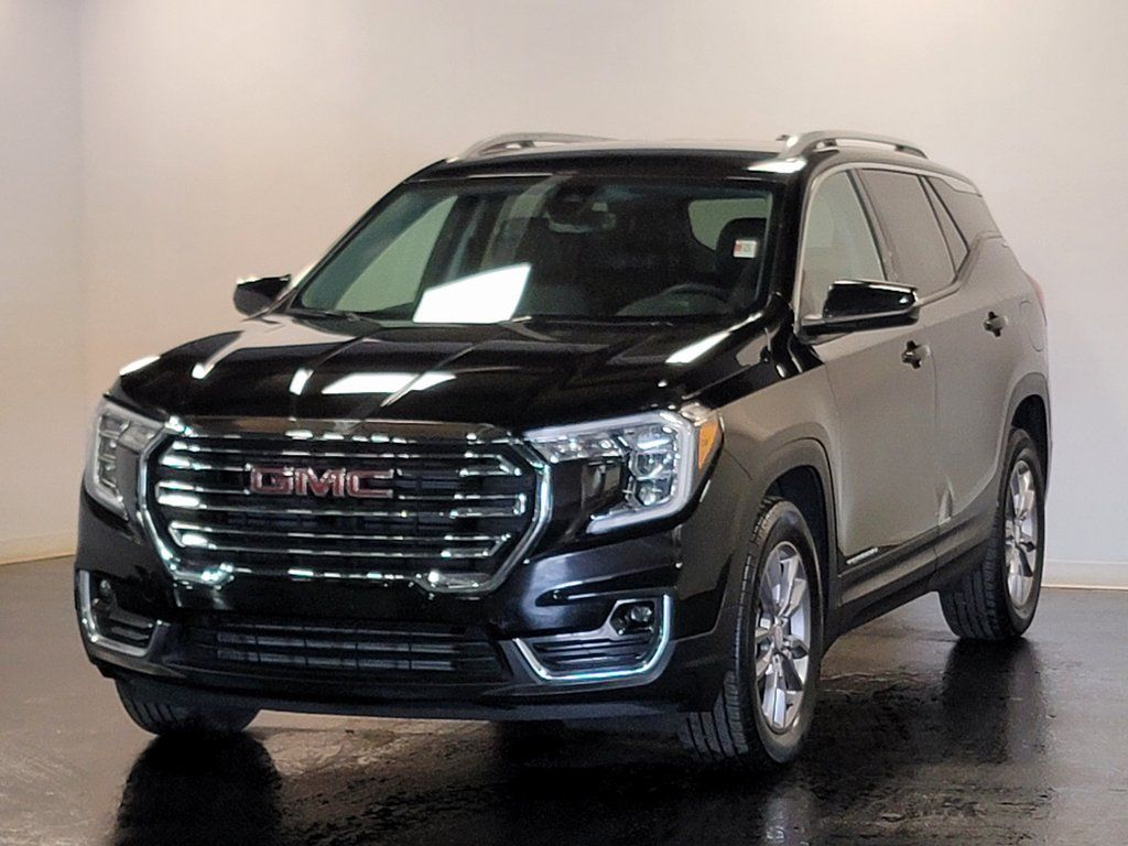 2024 GMC Terrain SLT photo