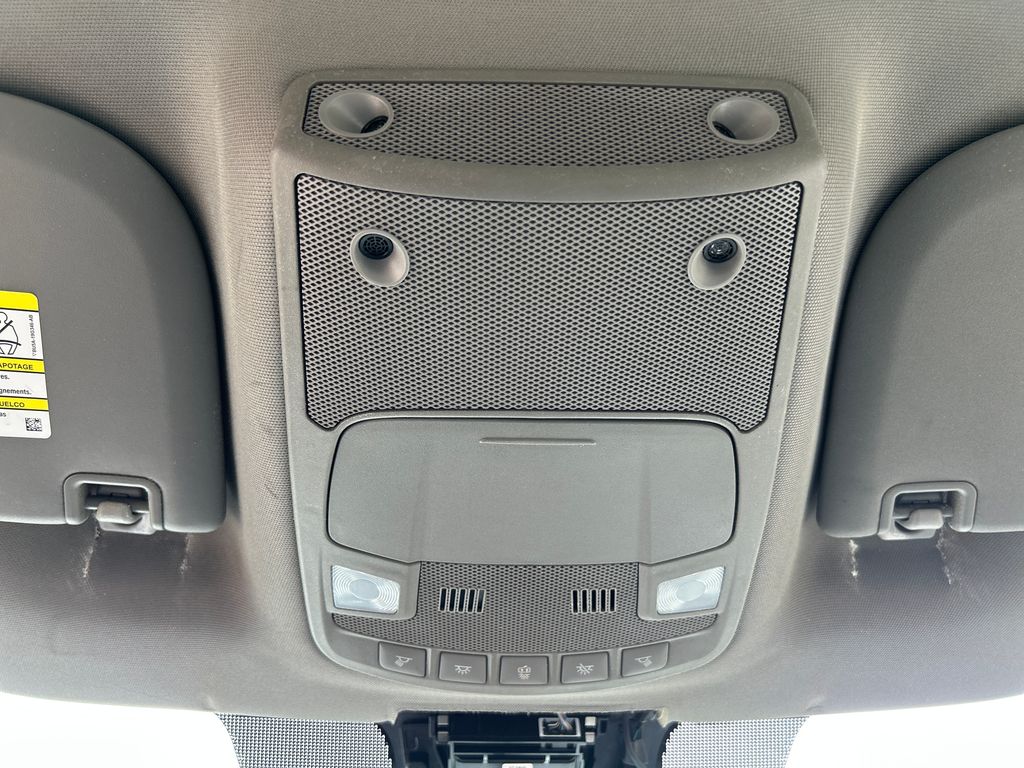 2021 Oxford White Ford Super Duty F-250 SRW XL 4X4 Truck