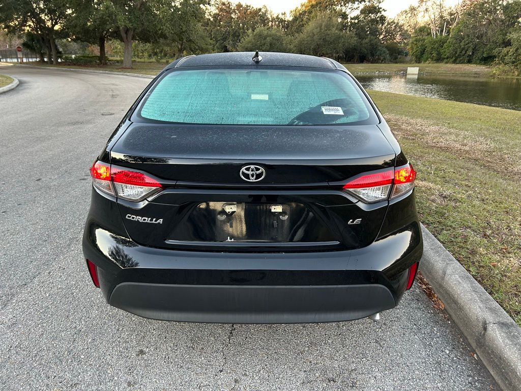 Thumbnail: 2024 Toyota Corolla - 4