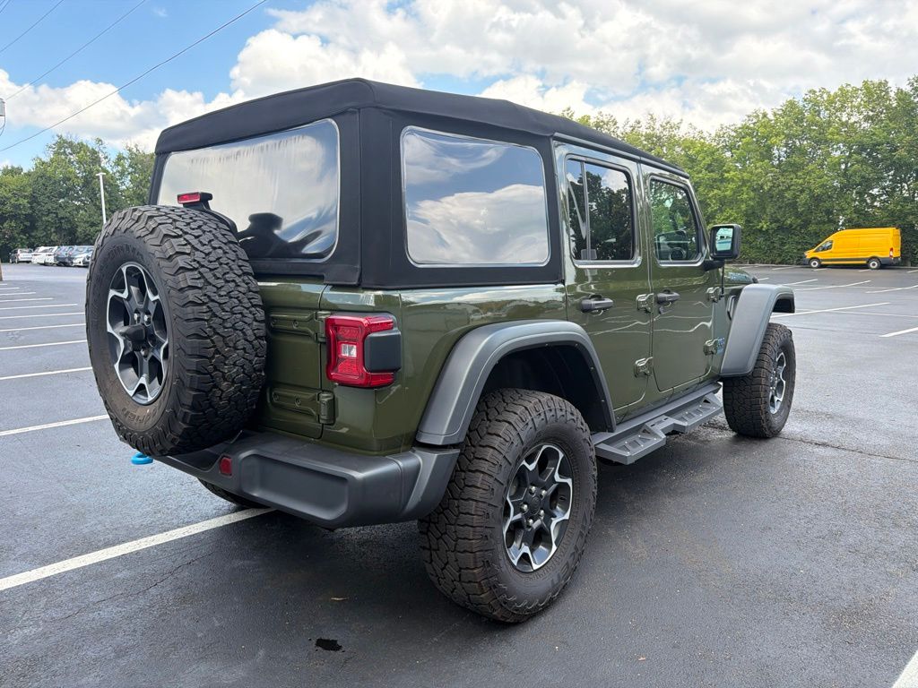 Thumbnail: 2022 Jeep Wrangler - 5