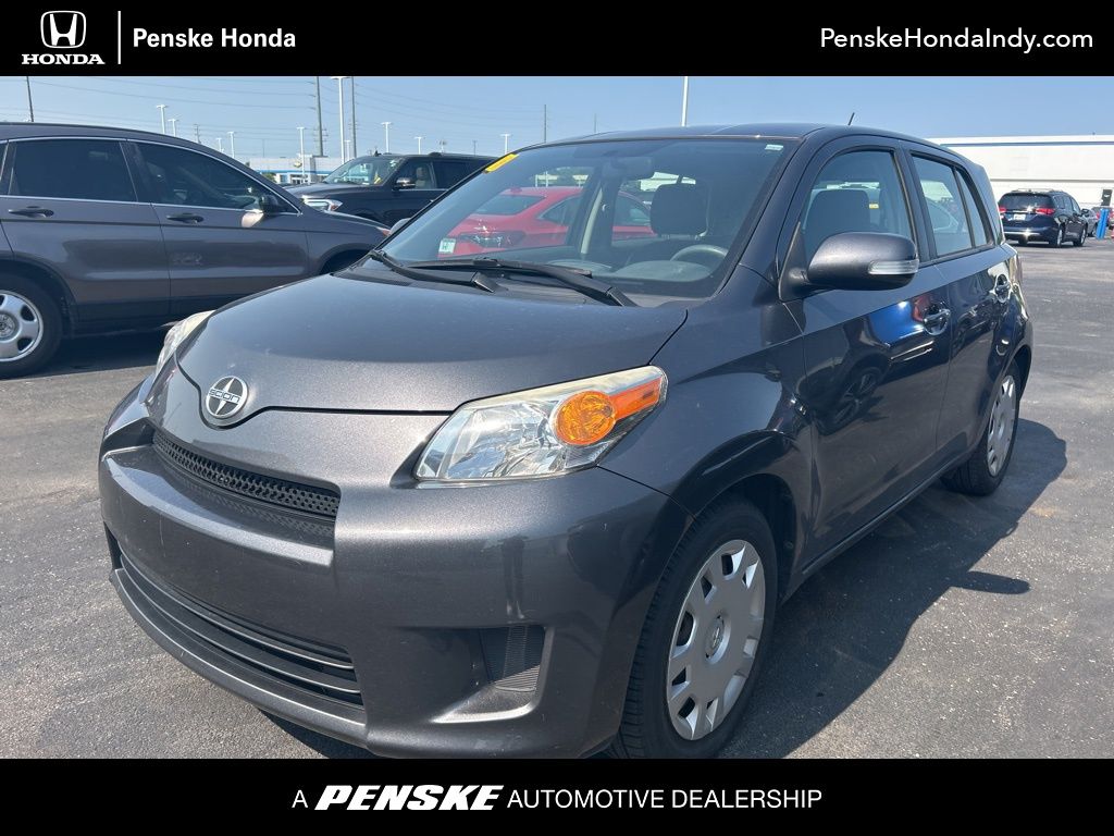 2009 Scion xD Base Hero Image