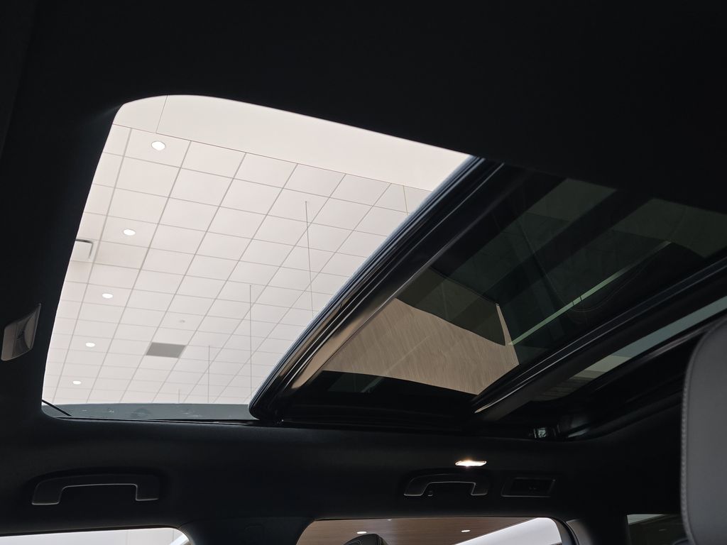2026 Nissan Armada Platinum - 4