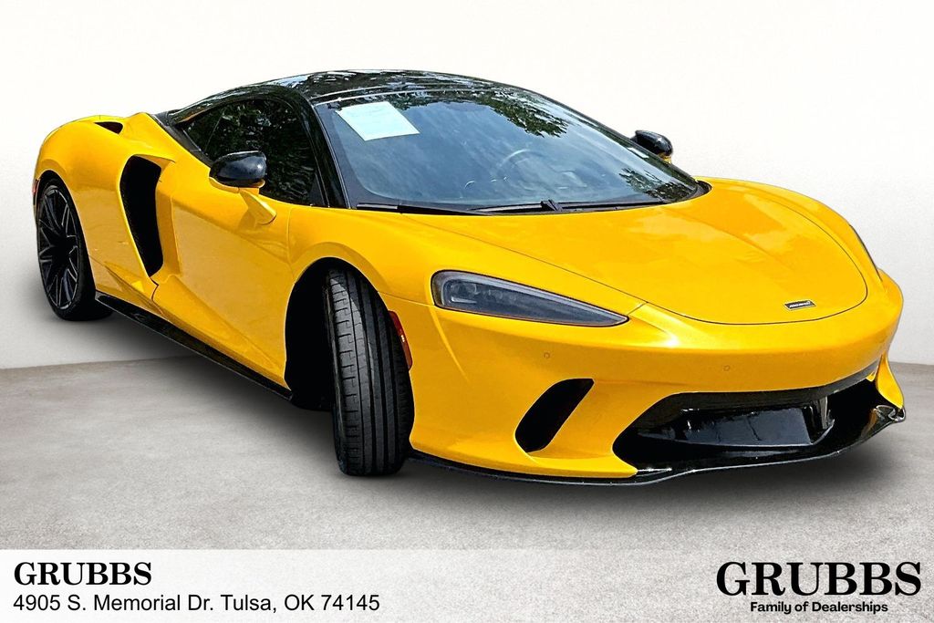 Yellow 2023 McLaren GT Coupe Rear-Wheel Drive 7-Speed Automatic