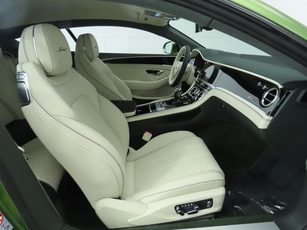2025 Bentley Continental GT 22