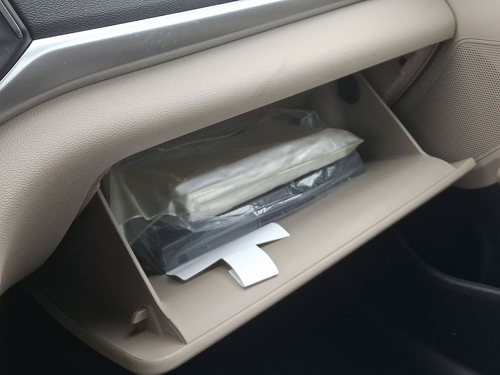 Thumbnail: 2020 Hyundai Elantra - 25