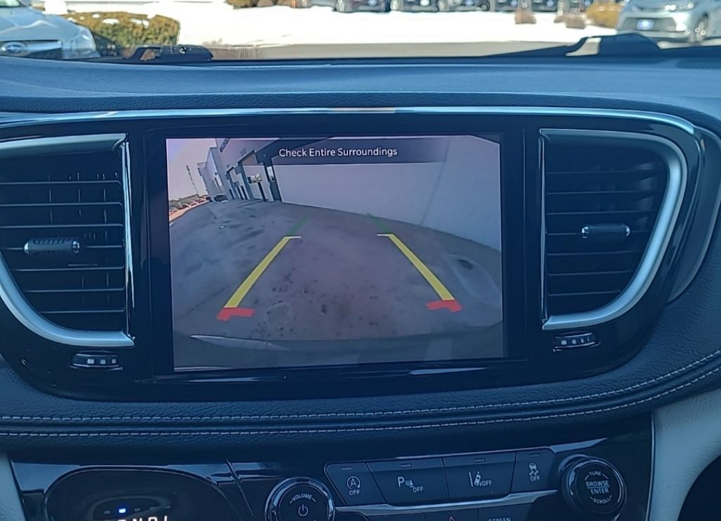 used 2023 Chrysler Pacifica car, priced at $34,299