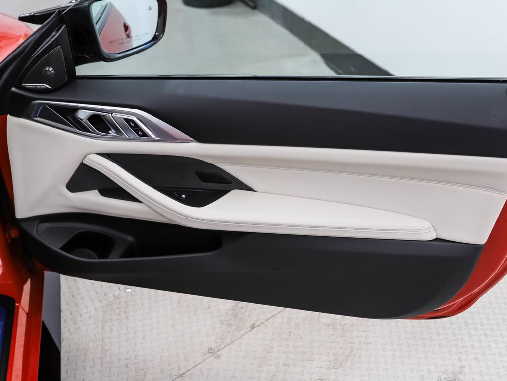 Thumbnail: 2024 BMW M4 - 21