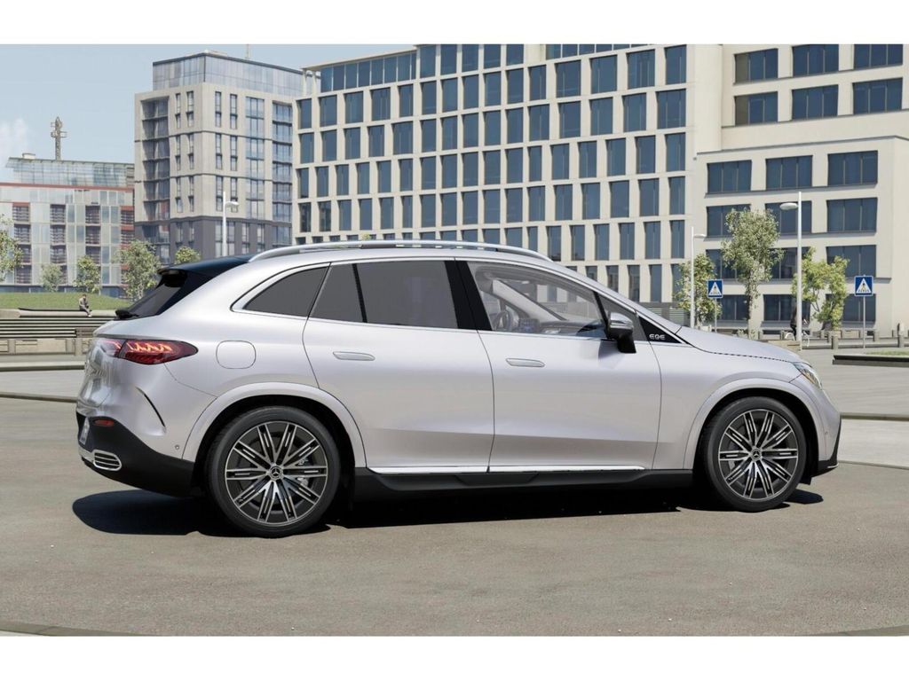 Thumbnail: 2027 Mercedes-Benz EQE - 18