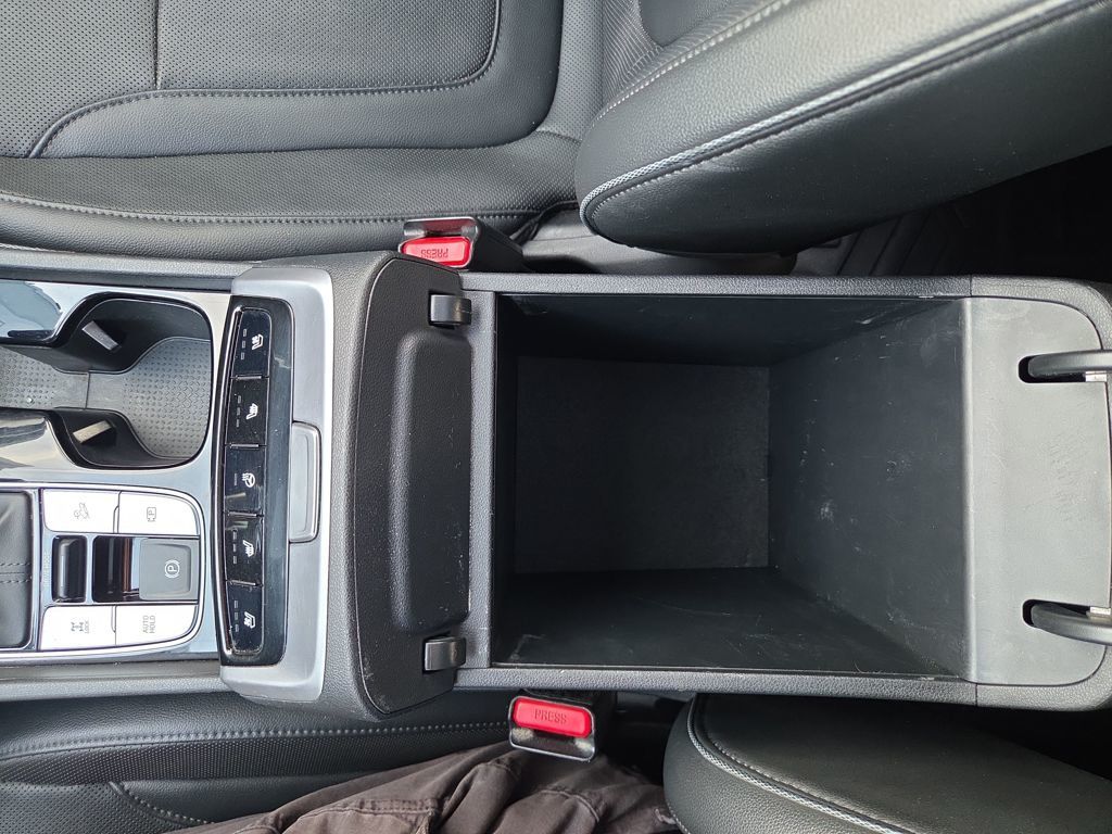 used 2022 Hyundai Santa Cruz car, priced at $23,290