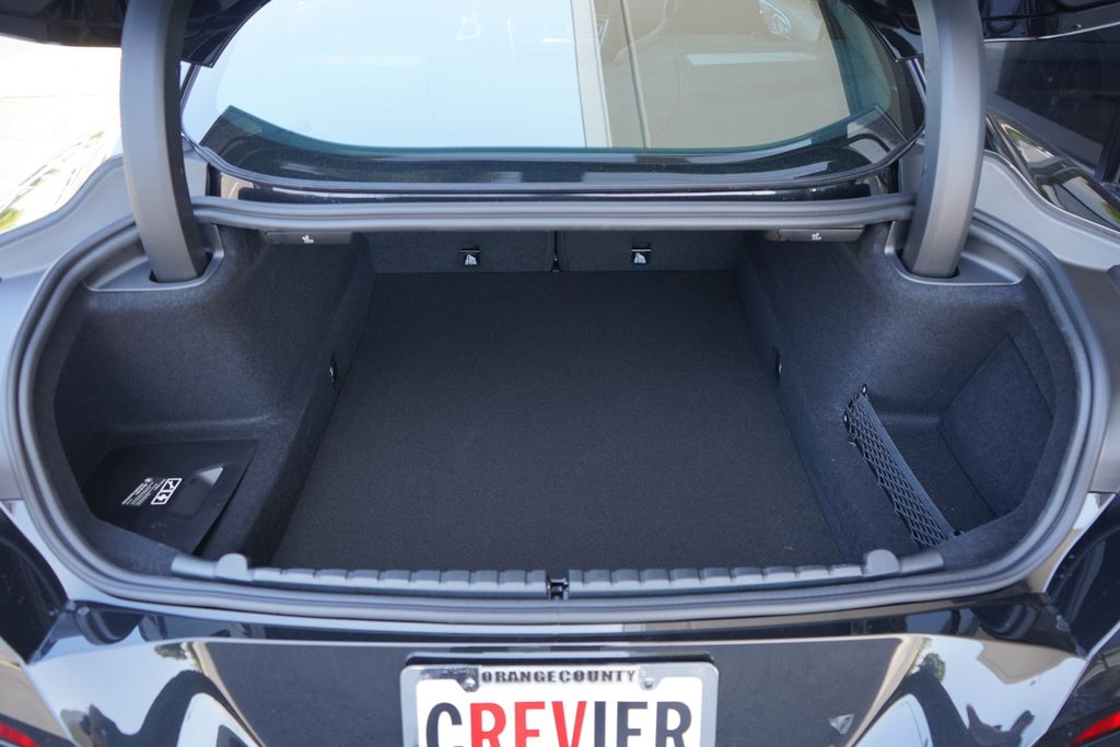 Thumbnail: 2026 BMW 8 Series - 21