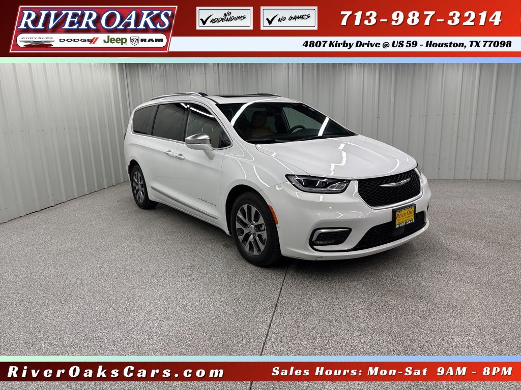 Bright White Clearcoat 2022 Chrysler Pacifica Hybrid Pinnacle FWD Minivan Front-Wheel Drive Continuously Variable Transmission