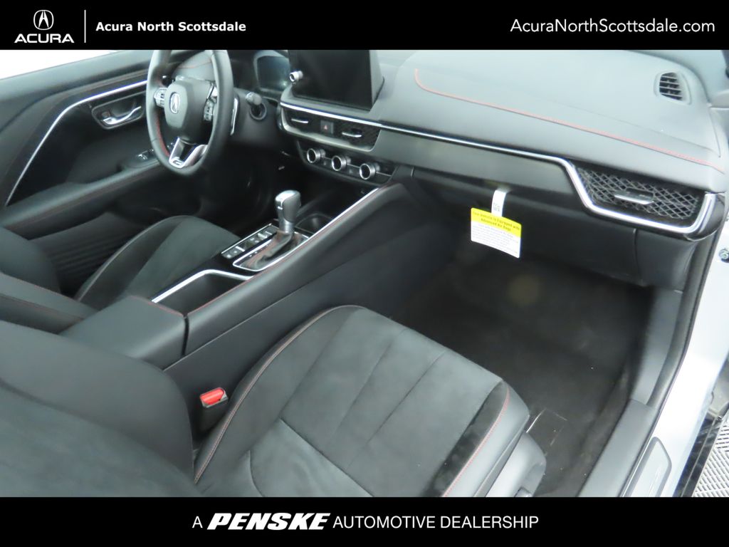 Thumbnail: 2025 Acura ADX - 18