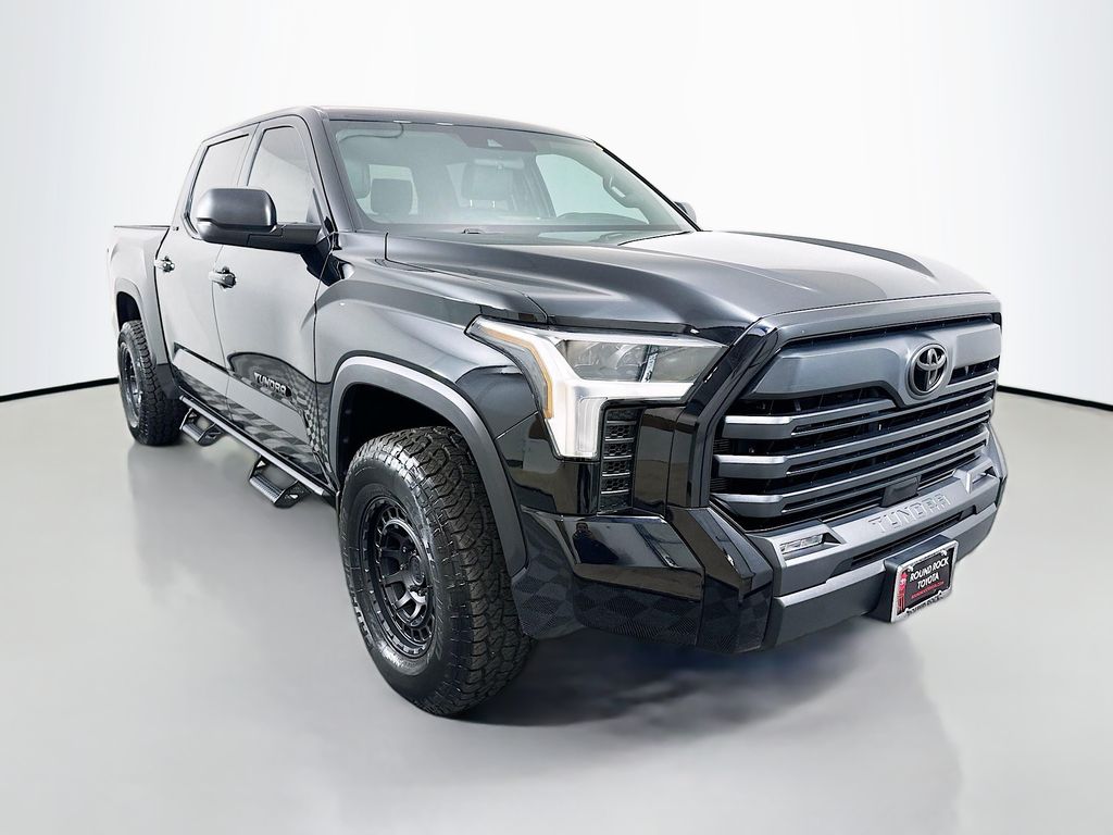 Thumbnail: 2025 Toyota Tundra - 3