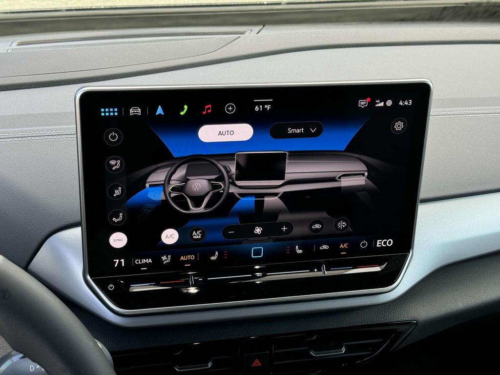 2025 Volkswagen ID.4 Pro photo