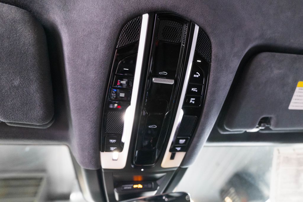 Used 2022 Porsche Cayenne SUV
