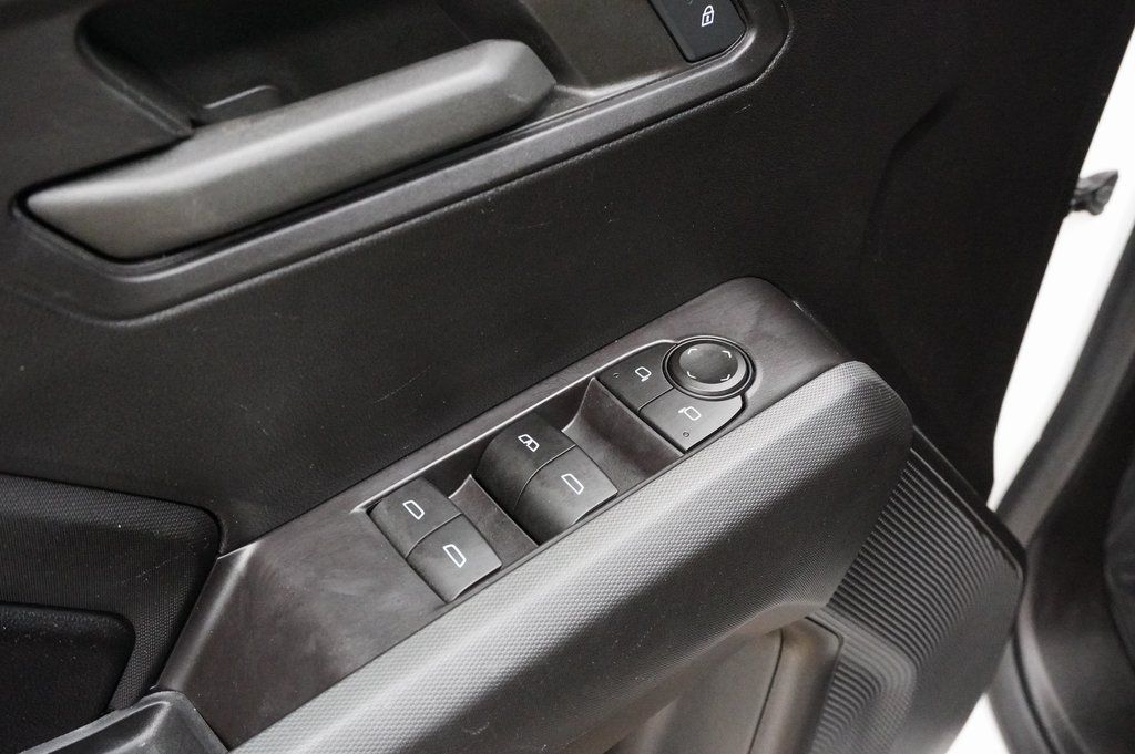 Used Car 2023 Chevrolet Colorado  Trail Boss For Sale Under $35,000 In Weatherford, Texas