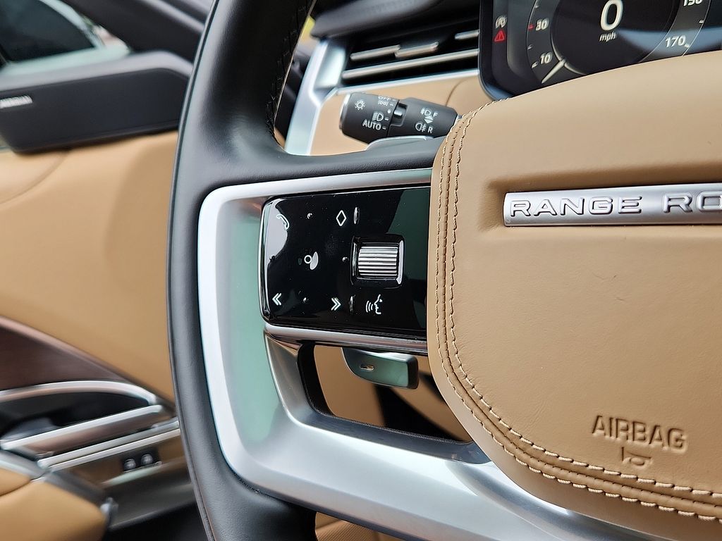 Thumbnail: 2023 Land Rover Range Rover - 22