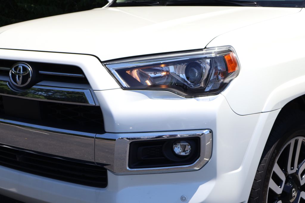 Thumbnail: 2022 Toyota 4Runner - 3