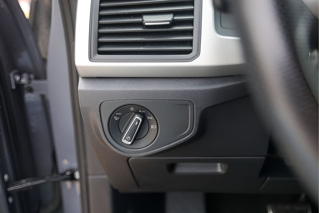 Used Car 2021 Volkswagen Atlas Cross Sport  3.6l V6 Se W/technology R-line For Sale Under $25,000 In Austin, Texas