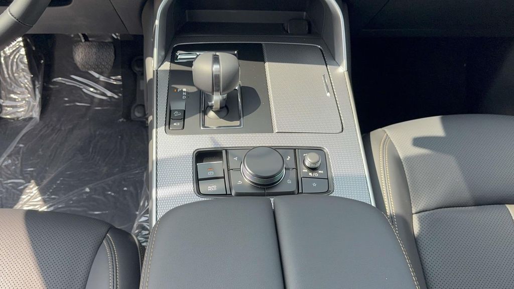 New 2026 Mazda CX-70 SUV