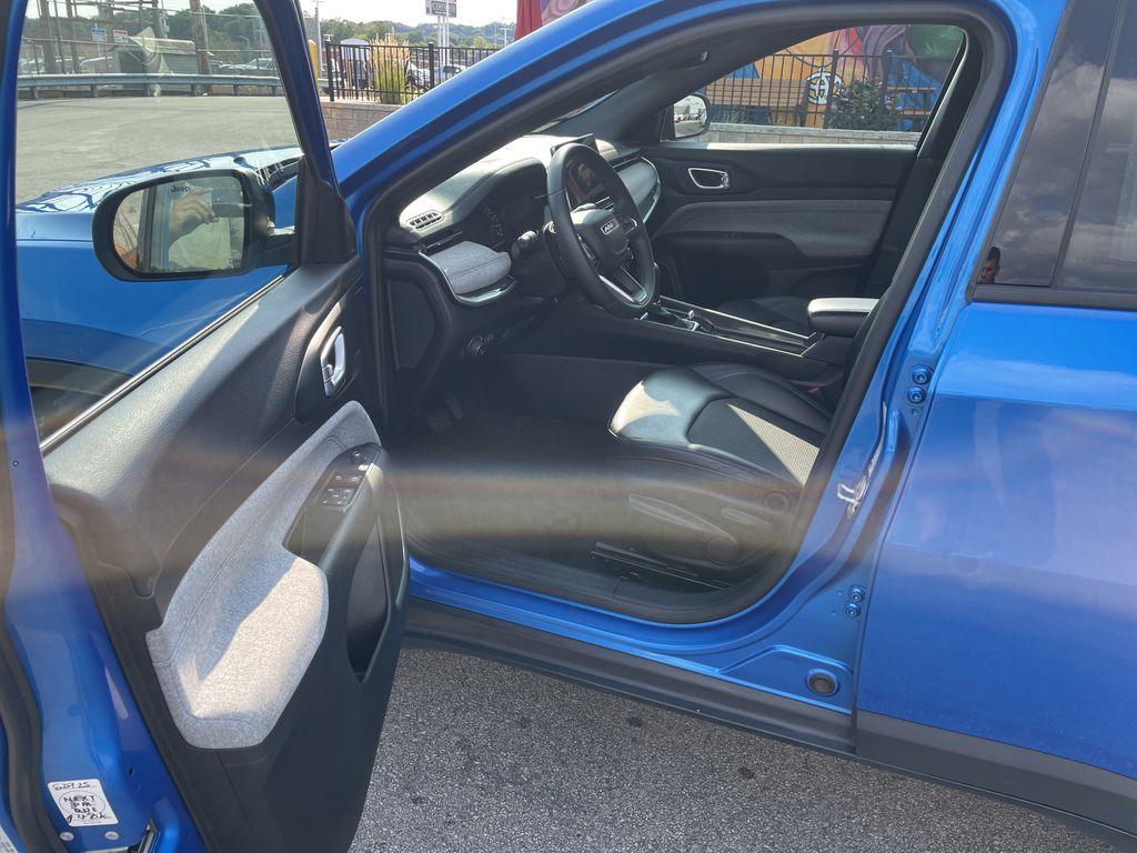 Used 2024 Jeep Compass SUV
