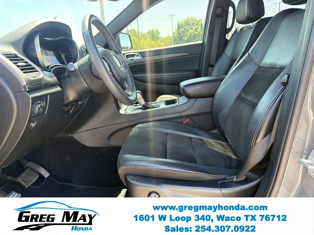 2019 Jeep Grand Cherokee Altitude - 11