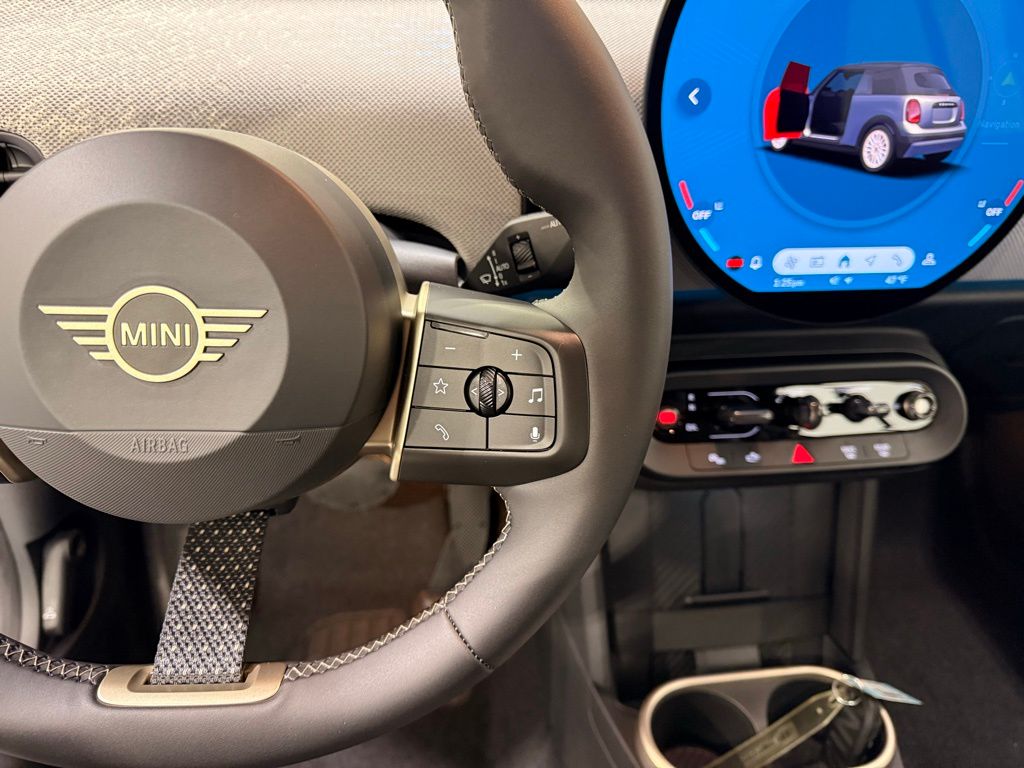 Thumbnail: 2026 MINI Cooper - 14