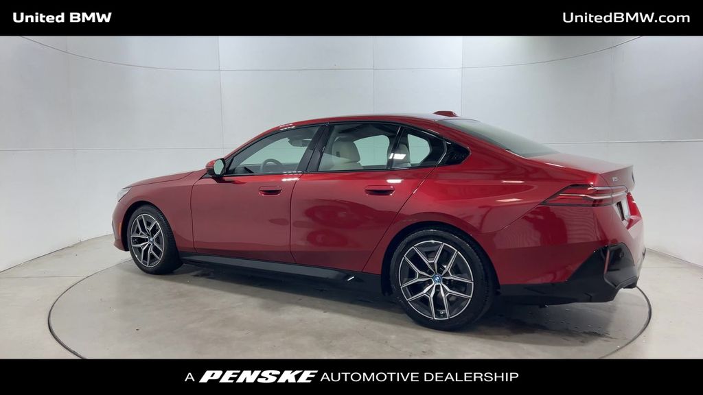 Thumbnail: 2025 BMW i5 - 6