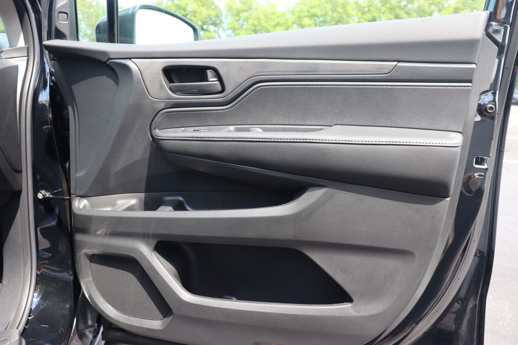 Thumbnail: 2026 Honda Odyssey - 20