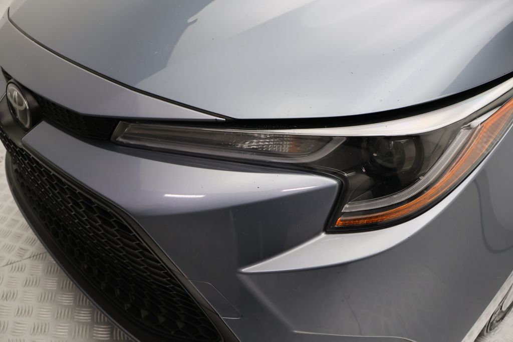 Thumbnail: 2022 Toyota Corolla - 3