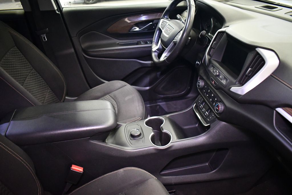 Thumbnail: 2020 GMC Terrain - 30