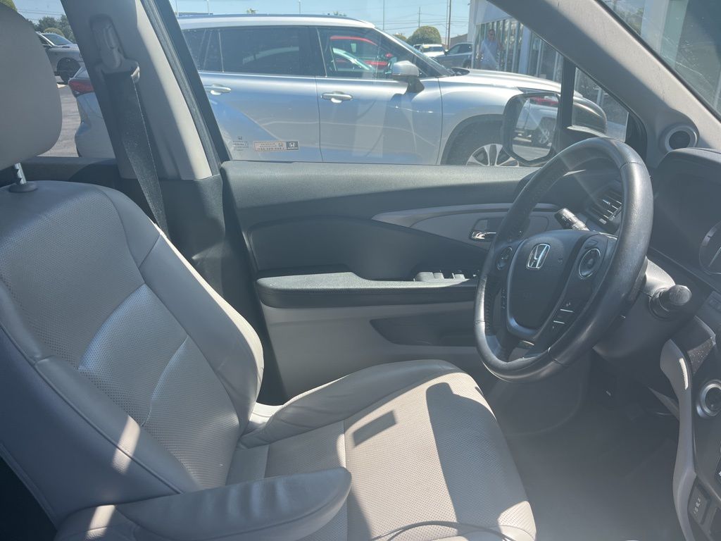 Thumbnail: 2019 Honda Ridgeline - 4
