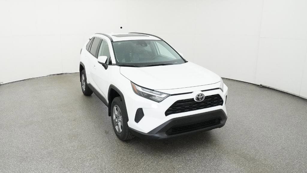 Thumbnail: 2025 Toyota RAV4 - 11