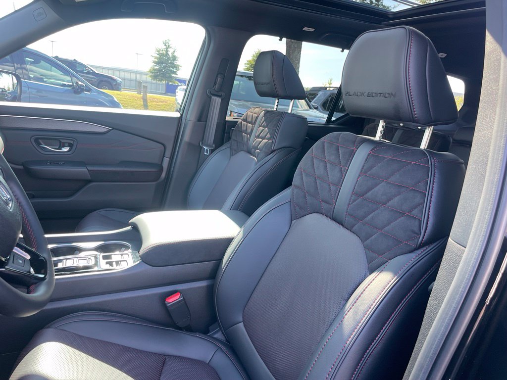 Thumbnail: 2026 Honda Pilot - 27