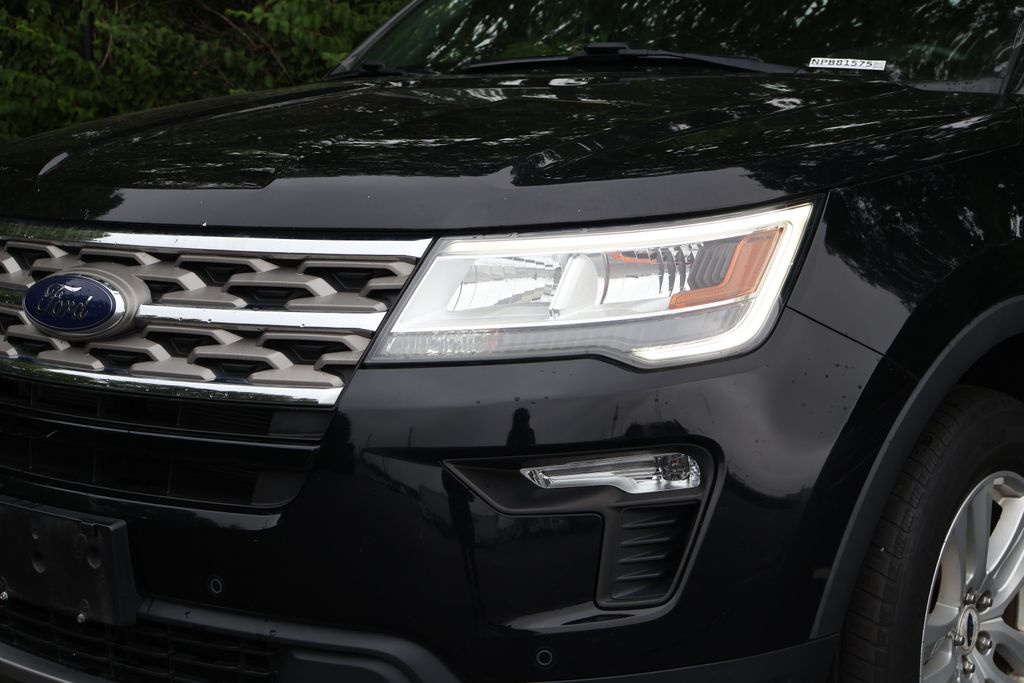 Thumbnail: 2018 Ford Explorer - 3